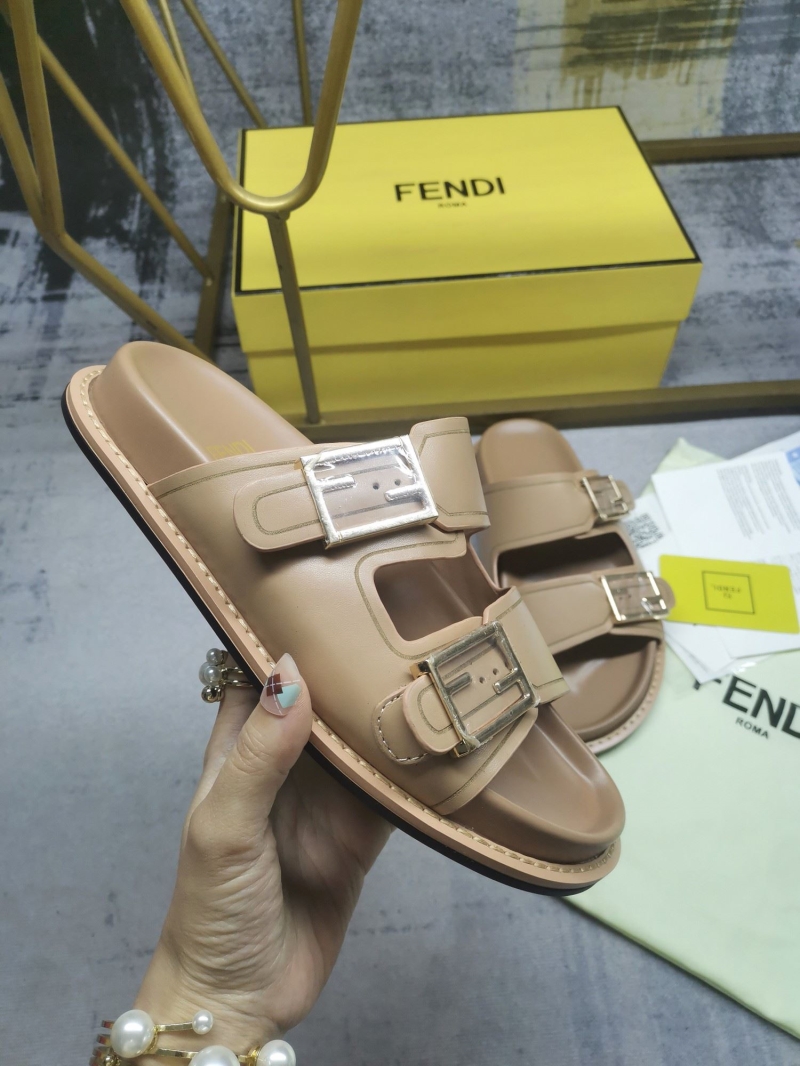 Fendi Slippers